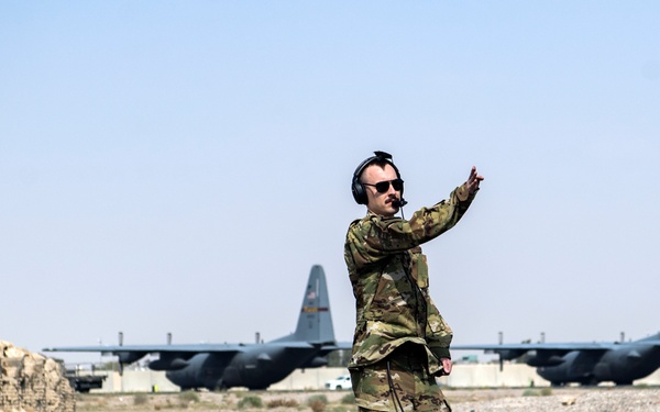 779th EAES flies to Iraq