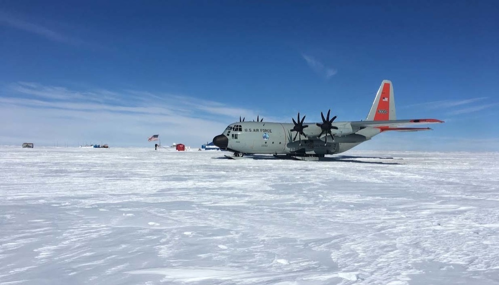109th Airlift Wing on Greenland Ice Cap