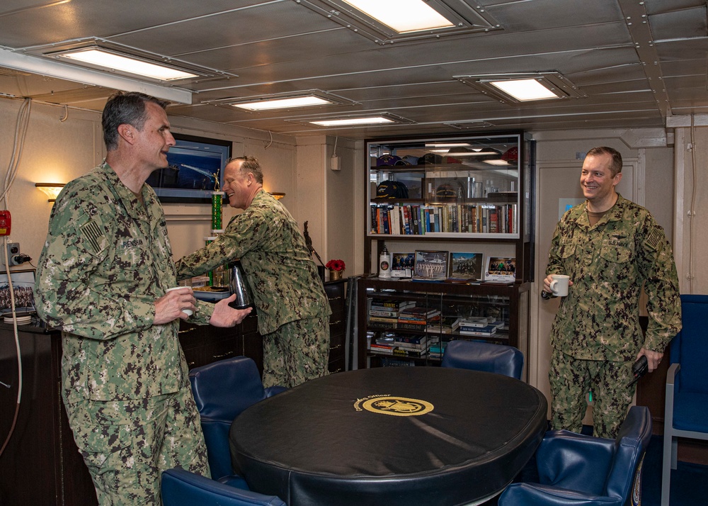 Deputy Commander U.S. Naval Forces Central Command Visits Bataan