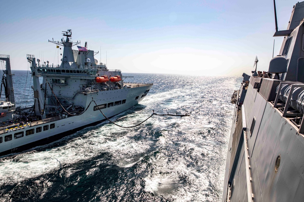 Sailors take part in RAS with RFA Wave Knight