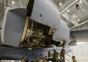 Airmen Refurb C17s at Travis AFB