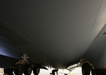Airmen Refurb C17s at Travis AFB