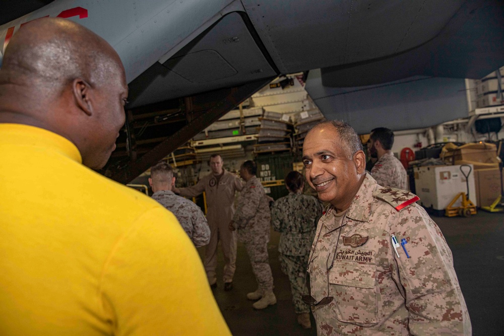 Kuwait Naval Forces Visit USS Bataan