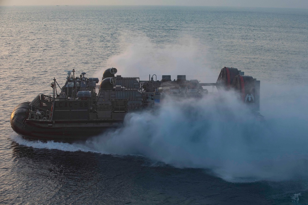 LCAC Ops