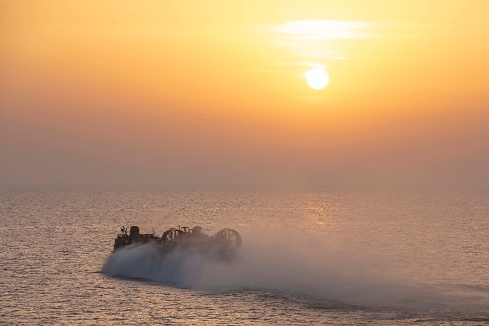 LCAC Ops