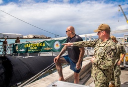 USS Topeka Hosts Pro Mixed Martial Arts Athletes