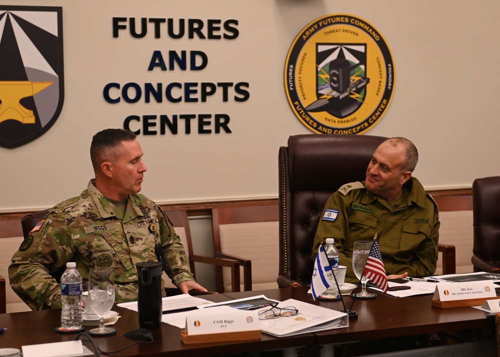 Maj. Gen. Yehuda Fox visits FCC