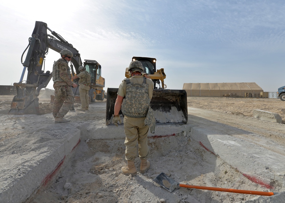 386th ECES, Marines train with RADR Mobile Training Team