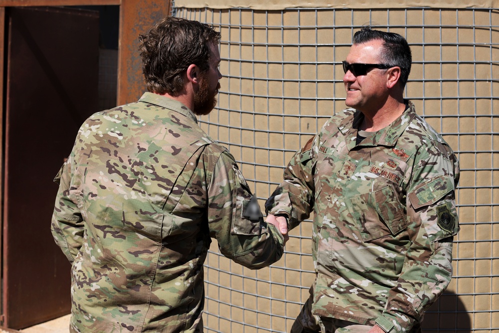 Maj. Gen. Hill visits ATG