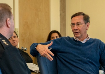 Navy's Chief Learning Officer Visits NPS