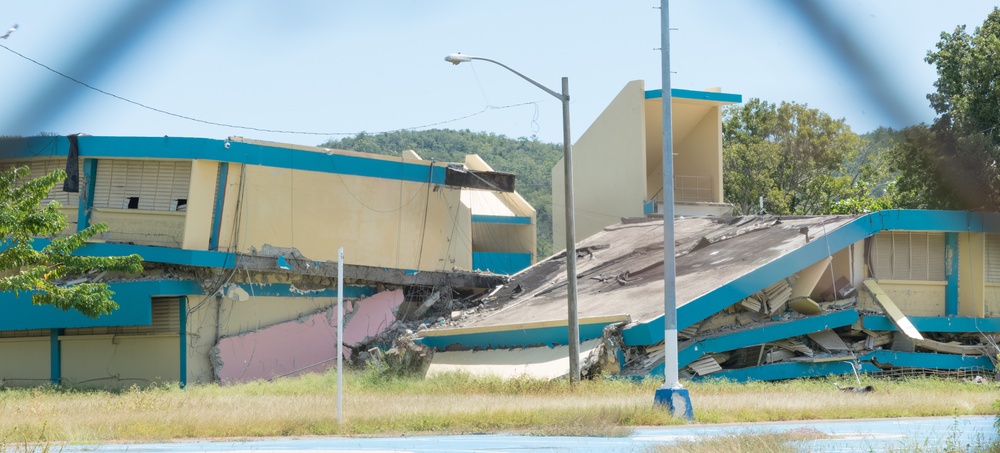School Damaged by Quake in Guánica