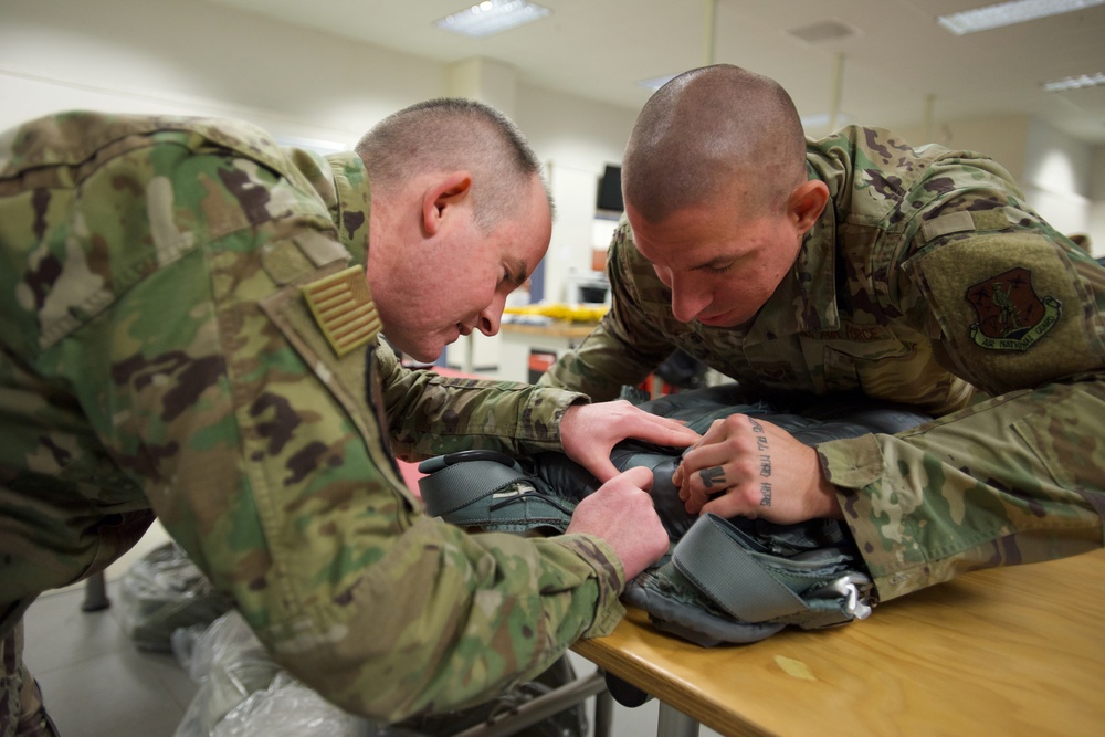 Aircrew Flight Equipment keeps C-17 aircrew safe