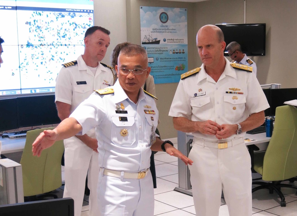 Commander, U.S. 7th Fleet Vice Adm. Bill Merz met with Adm. Sittiporn Maskasem, the Royal Thai Navy’s Chief of Staff