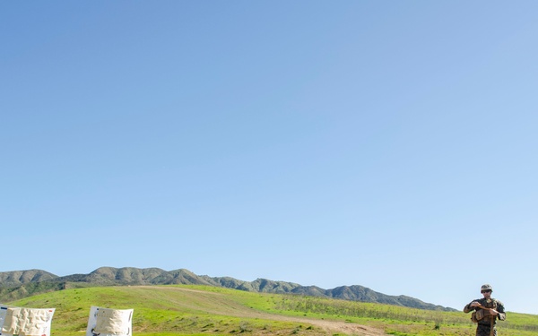 ITB Marines qualify with M240B