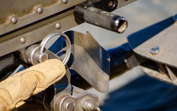 ITB Marines qualify with M240B