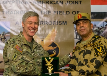 5th SFG(A) hosts Egyptian commandos for partnership training