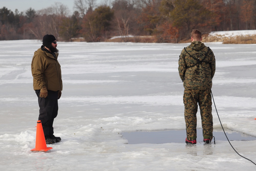 Cold-water immersion training for Soldiers, Marines at Fort McCoy