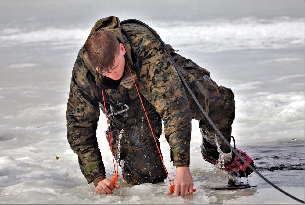 Cold-water immersion training for Soldiers, Marines at Fort McCoy