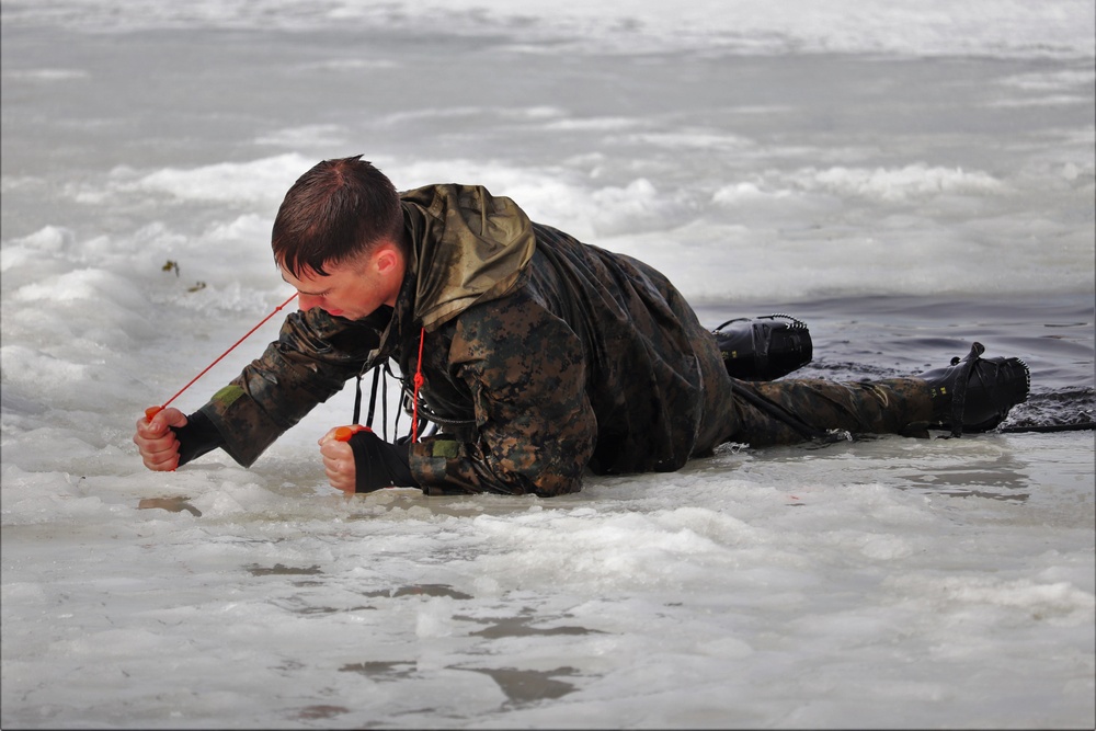 Cold-water immersion training for Soldiers, Marines at Fort McCoy