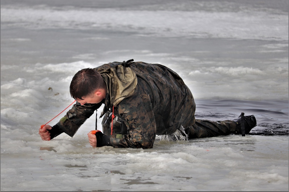 Cold-water immersion training for Soldiers, Marines at Fort McCoy