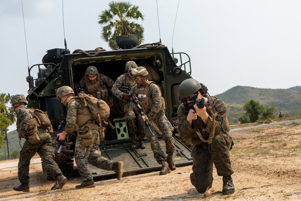 Cobra Gold 20: Royal Thai, U.S. Marines conduct an amphibious assault exercise rehersal at Hat Yao Beach