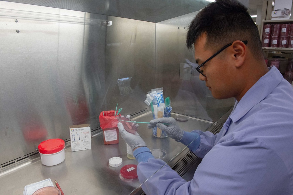NMCSD Hospital Corpsmen Prepare Sample in Lab