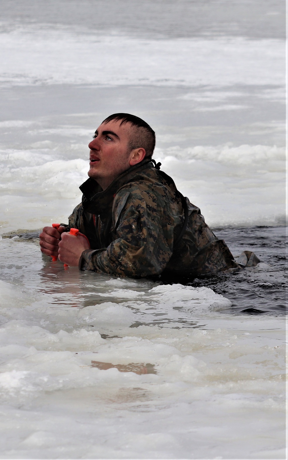 Cold-water immersion training for Soldiers, Marines at Fort McCoy