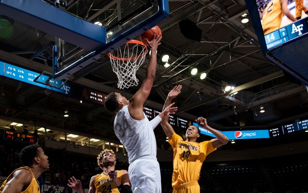 Men's Basketball Senior Day