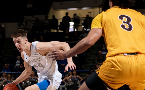 Men's Basketball Senior Day