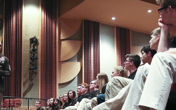 CSM Copeland speaking with future Soldiers