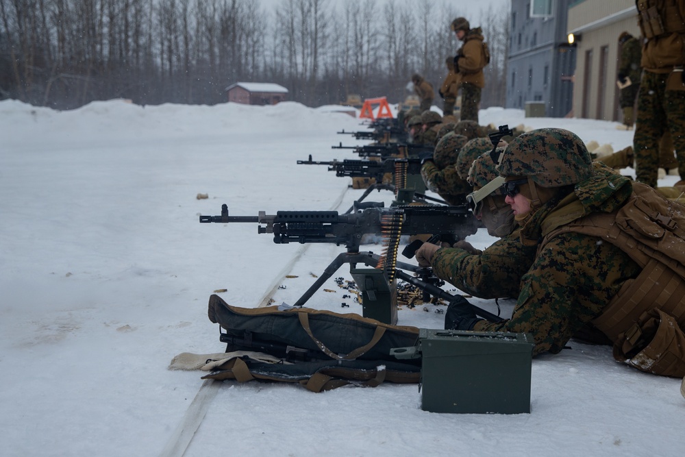 AE20: M240B and M16 range with 2nd LAAD