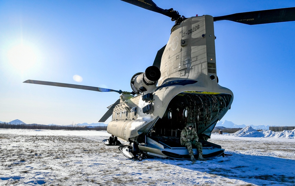 All Aircraft: Cold Weather Knowledge Will Keep Aircraft Flying > The U.S.  Army's Preventive Maintenance Magazine > Article Display