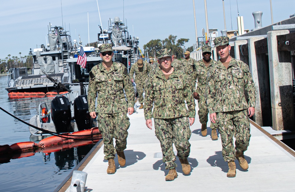 U.S. Third Fleet Commander visits Coastal Riverine Forces onboard NAB Coronado