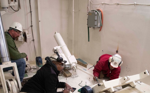 Ford's Advanced Weapons Elevators Closer to Certification