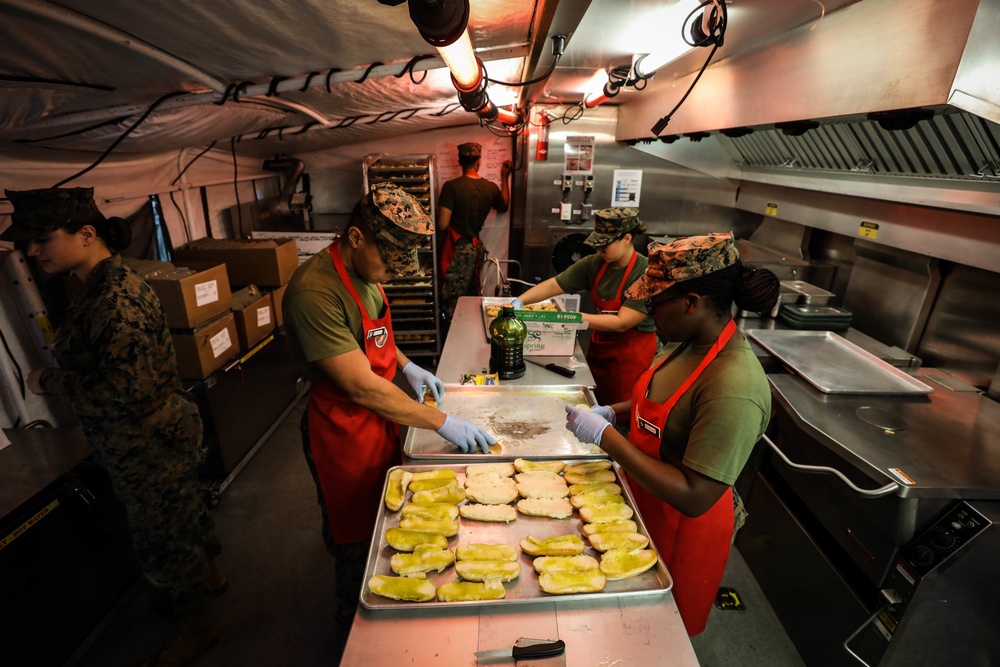 Clean up your Mess | 3rd MLG Food Service Marines compete in Field Mess Competition