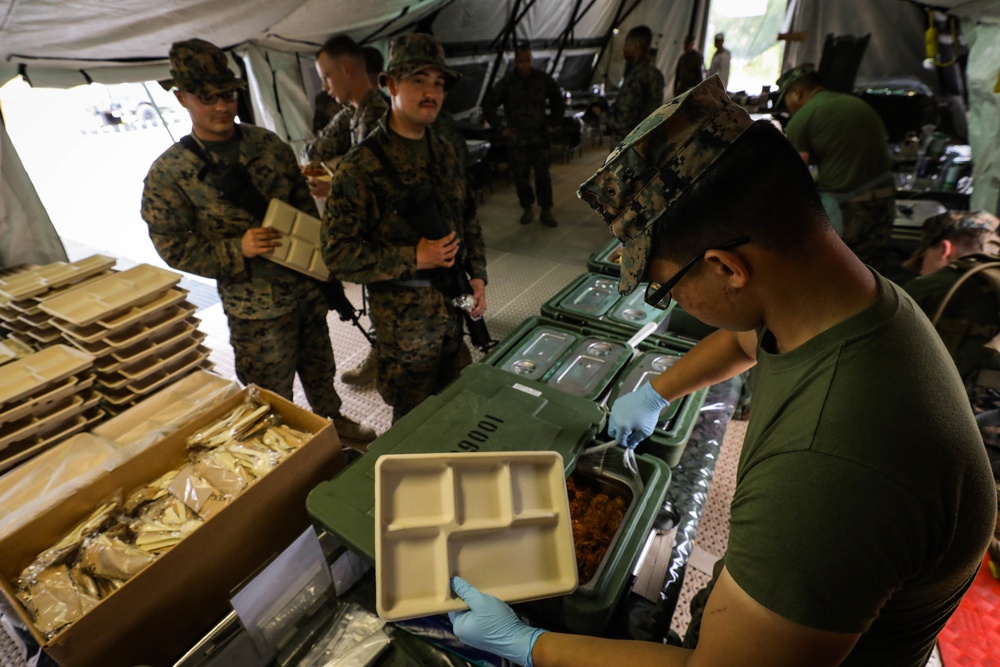 lean up your Mess | 3rd MLG Food Service Marines compete in Field Mess Competition