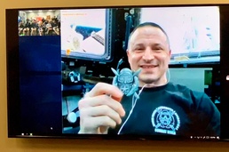 Army dive school holds video chat with space station