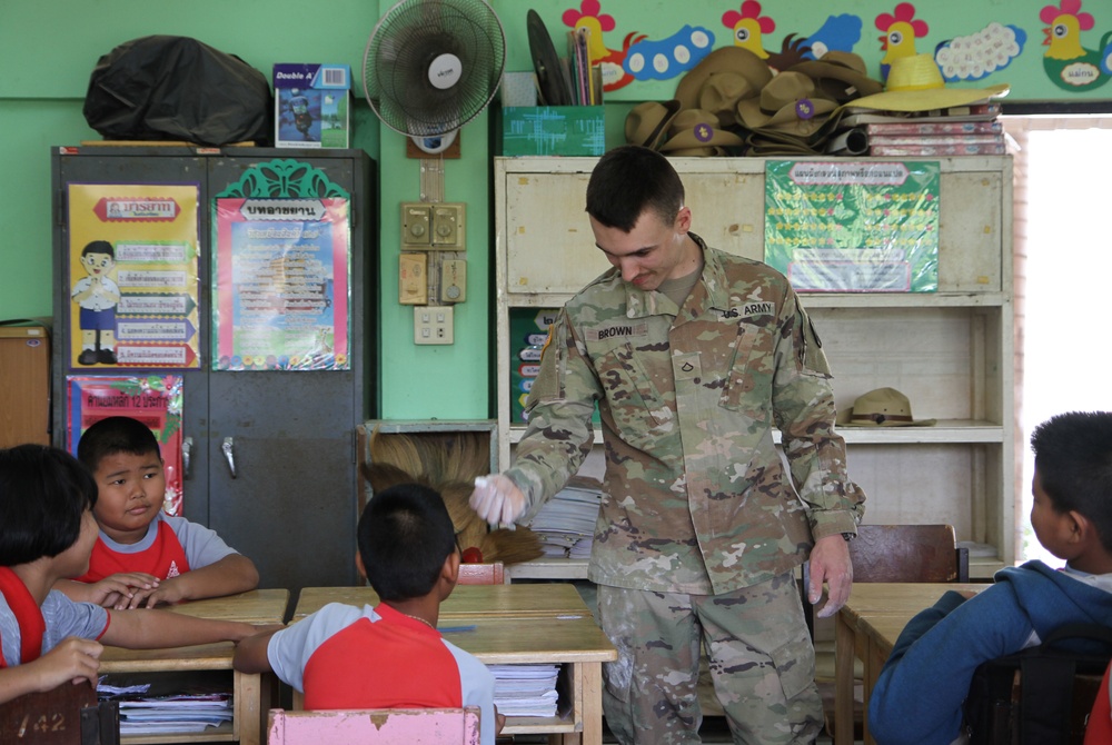 Cobra Gold 20: U.S. National Guard Soldiers interact with students in Phitsanulok