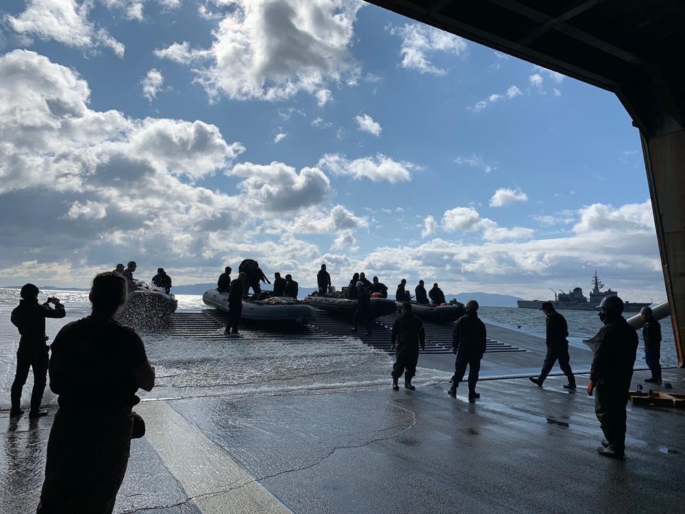 MINE Warfare Exercise with EODMU1 and JMSDF