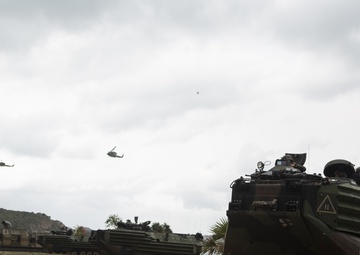 CG20: US, Thai military strengthen relationships through coordinated amphibious beach landing