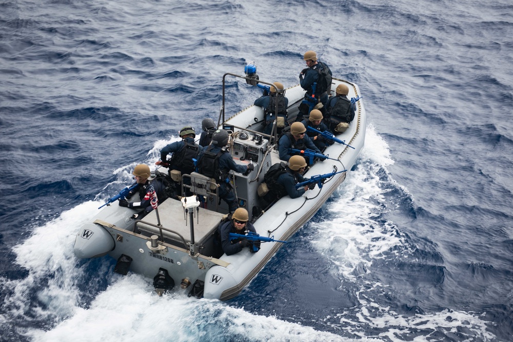 USS Bunker Hill (CG 52)