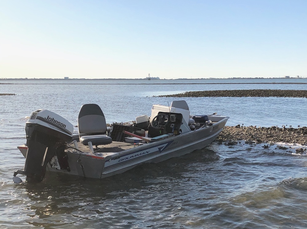 Coast Guard searches for owner of adrift fishing boat near Galveston, Texas