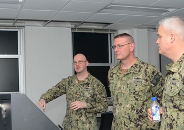 Commander CSG 15 Observes Surface Warfare Training