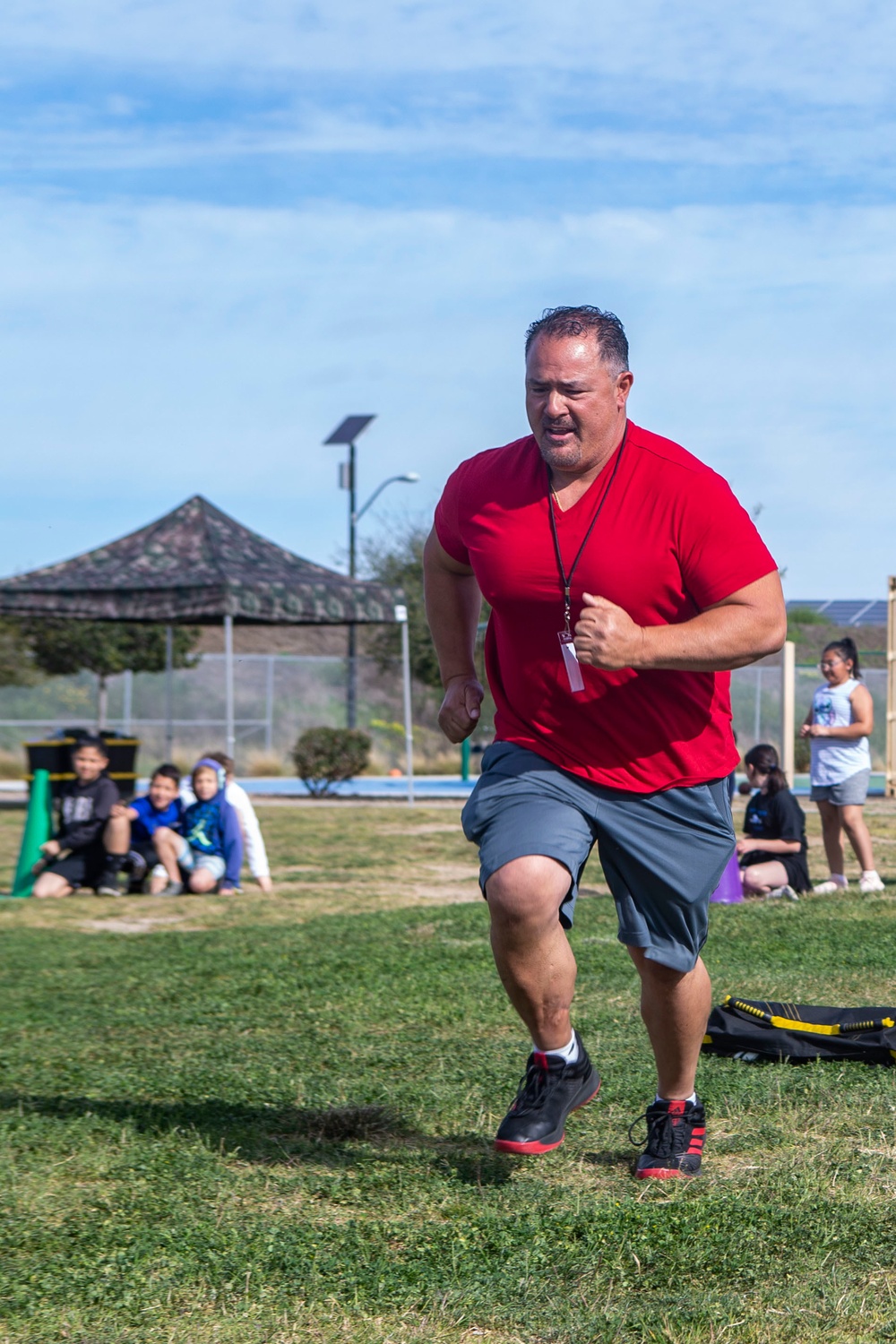 Marines lead elementary school students in PE challenge