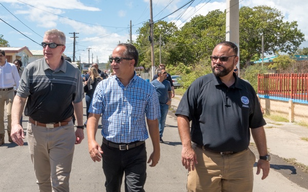VIP Tour Visits Earthquake Damage in Guánica