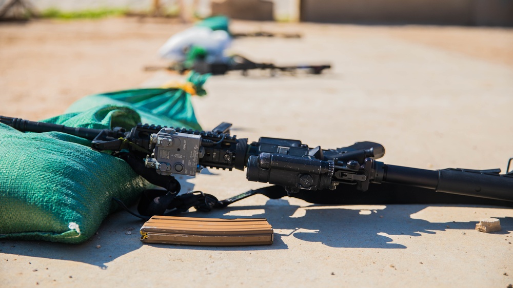 1st Stryker Brigade Combat Team conducts weapons training