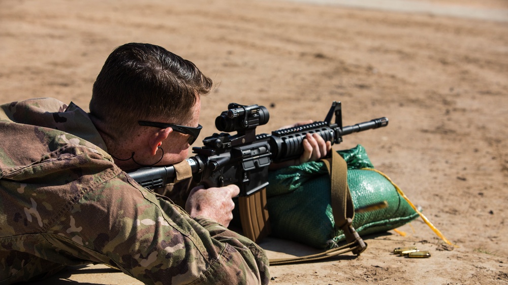 1st Stryker Brigade Combat Team conducts weapons training