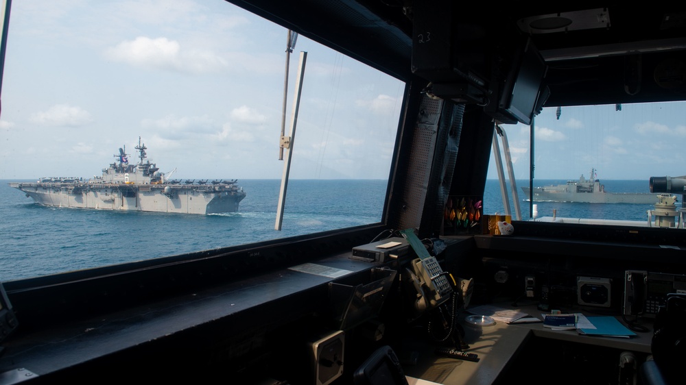 Cobra Gold 20: USS Green Bay (LPD 20), USS America (LHA 6) and H.T.M.S. Angthong (LPD 791) photo exercise, Feb. 29, 2020