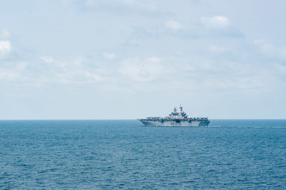 Cobra Gold 20: USS America, USS Green Bay and H.T.M.S. Angthong steam in formation, Feb. 29, 2020.