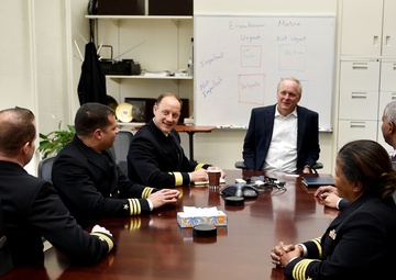 Deputy Commander, Navy Recruiting Command visits Chicago